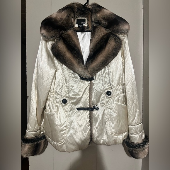 a.n.a Cream Jacket with Brown Faux Fur Trim - Picture 2 of 10